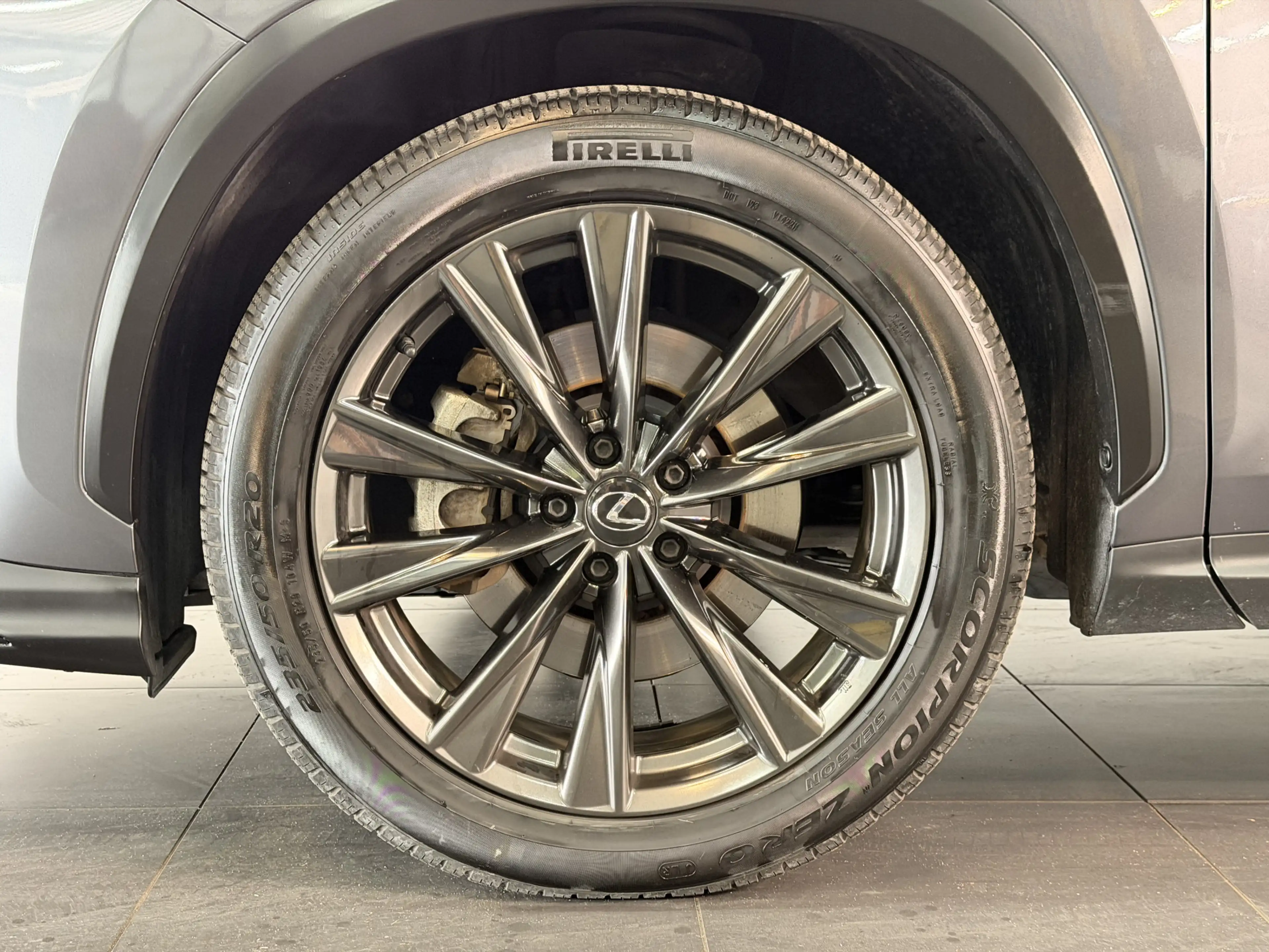 Lexus NX 450h+ AWD F SPORT Line | Schuif -/ kanteldak | — photo 5