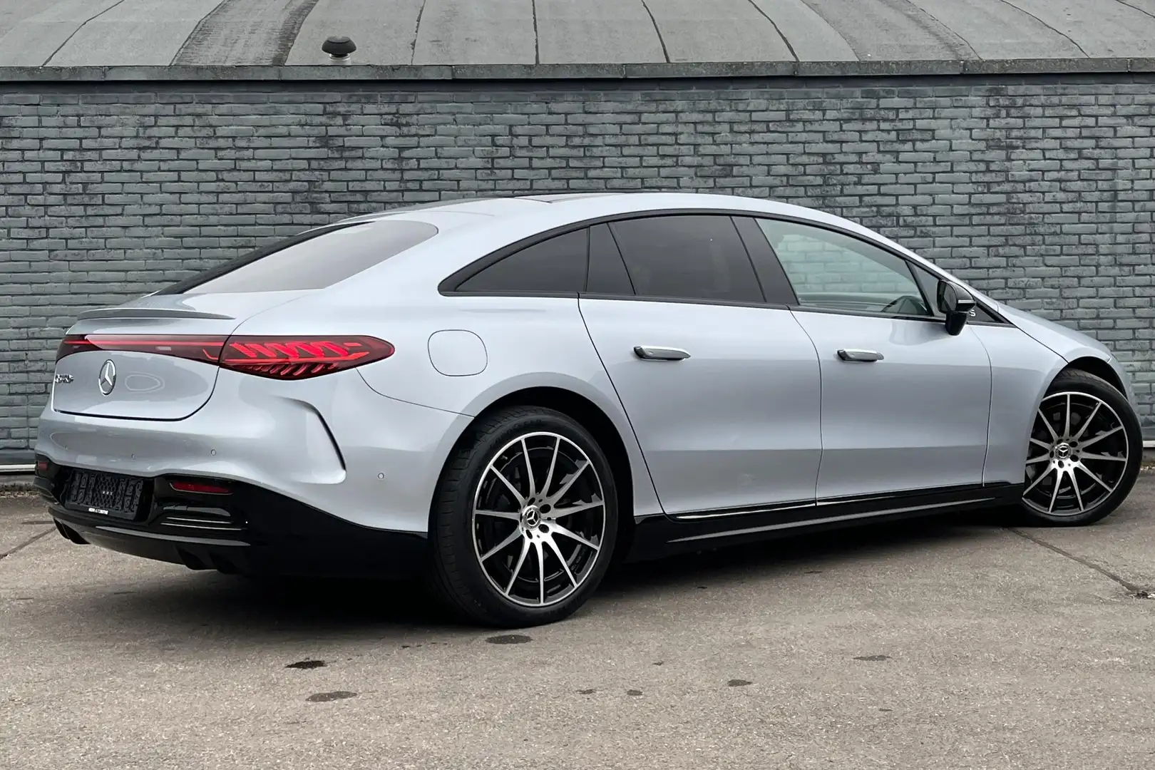 Mercedes-Benz EQS EQS 450+ AMG Line | Premium Plus Pakket | Airmatic Ezüst - 2