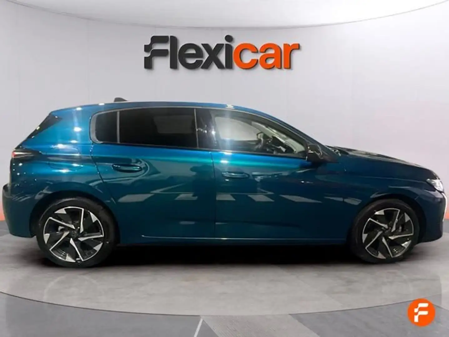 Peugeot 308 1.5 BlueHDi S&S Allure EAT8 130 Verde - 2