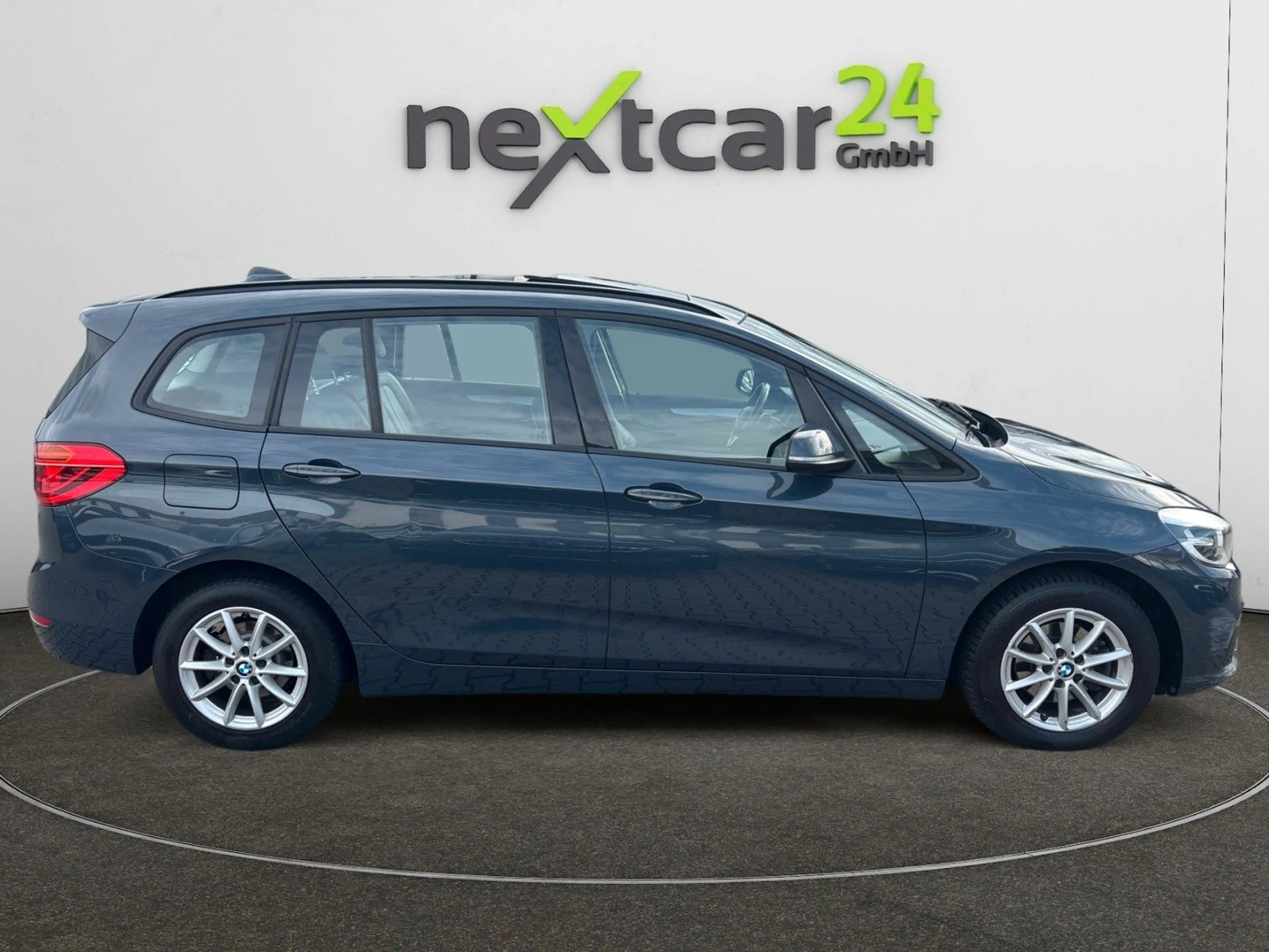 BMW 216 d Gran Tourer AUTOMATIK| Adva|LEDER|PANO|SHZ| — photo 6