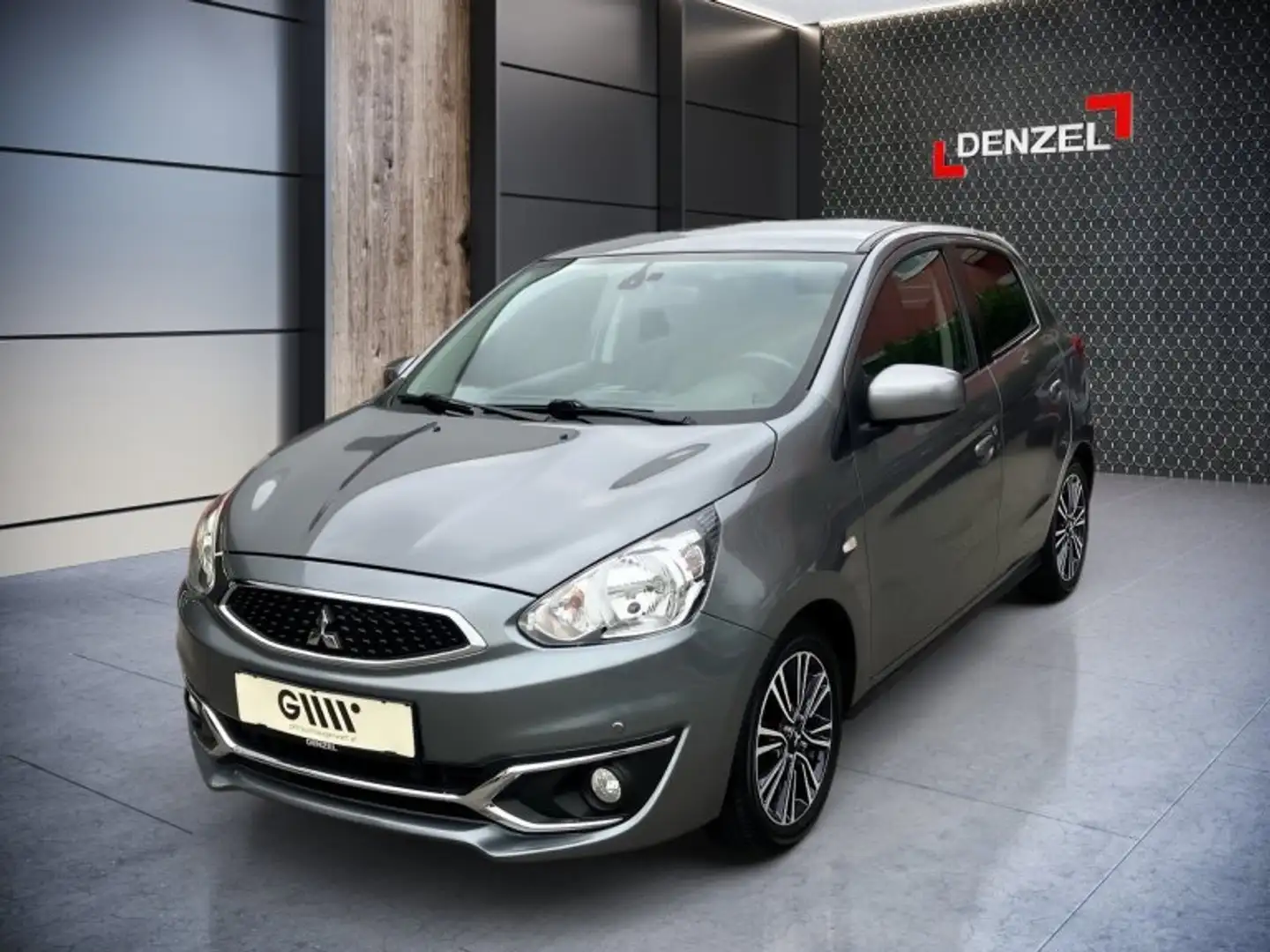 Mitsubishi Space Star 1,2 MIVEC Grau - 2