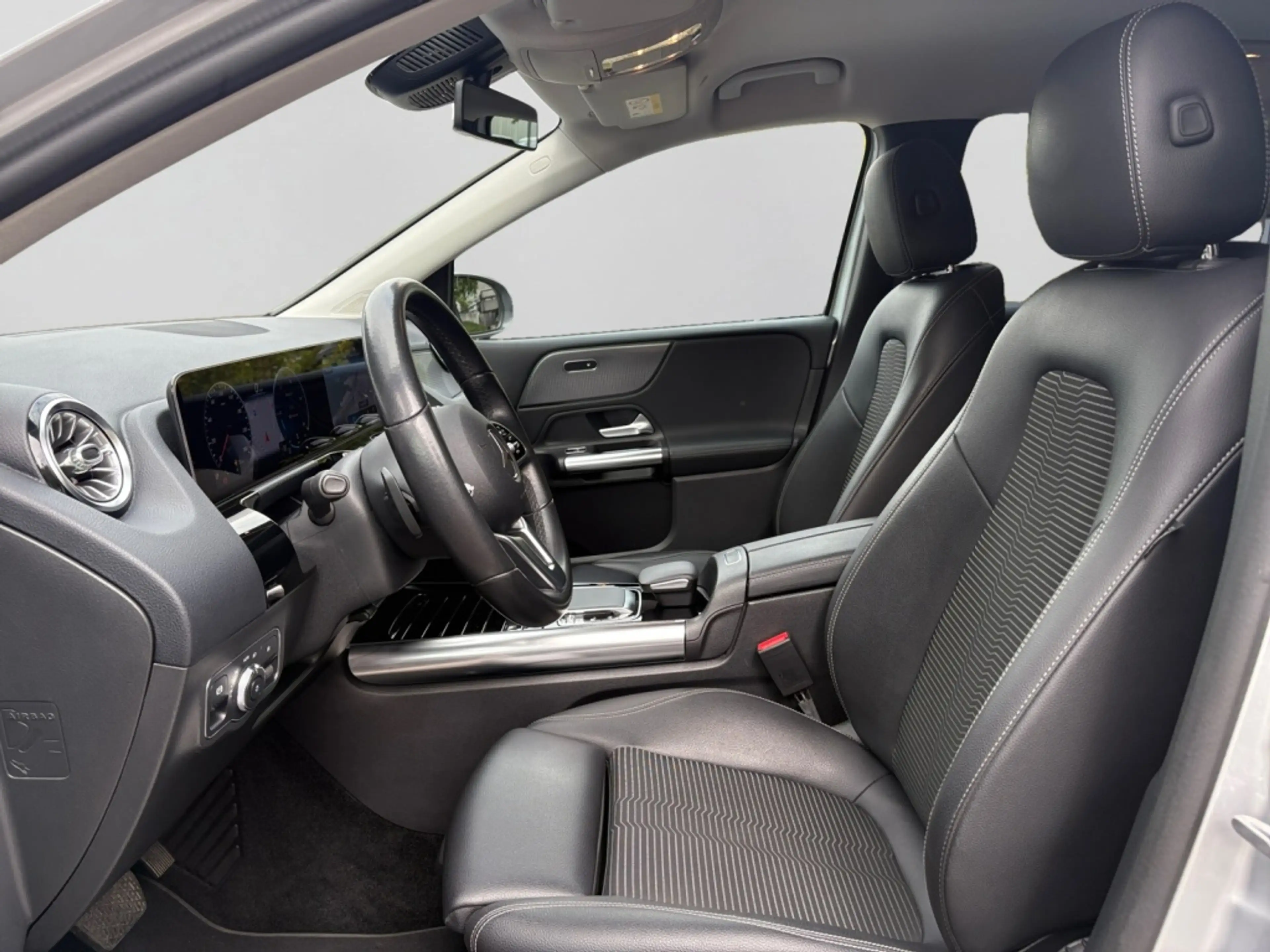 Mercedes-Benz B 250 PROGRESSIVE|LED|AMBI|KAM|PDC|AHK|TEMP|SHZ — photo 10
