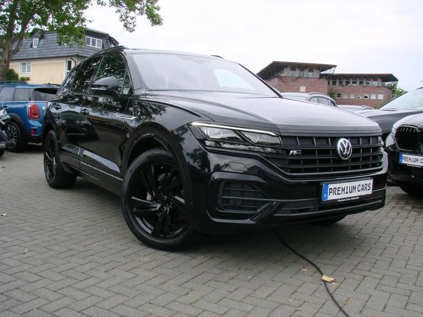 Volkswagen Touareg 3.0TDI R-Line Pano HeadUp IQ-Light Standheizung AH Noir - 1
