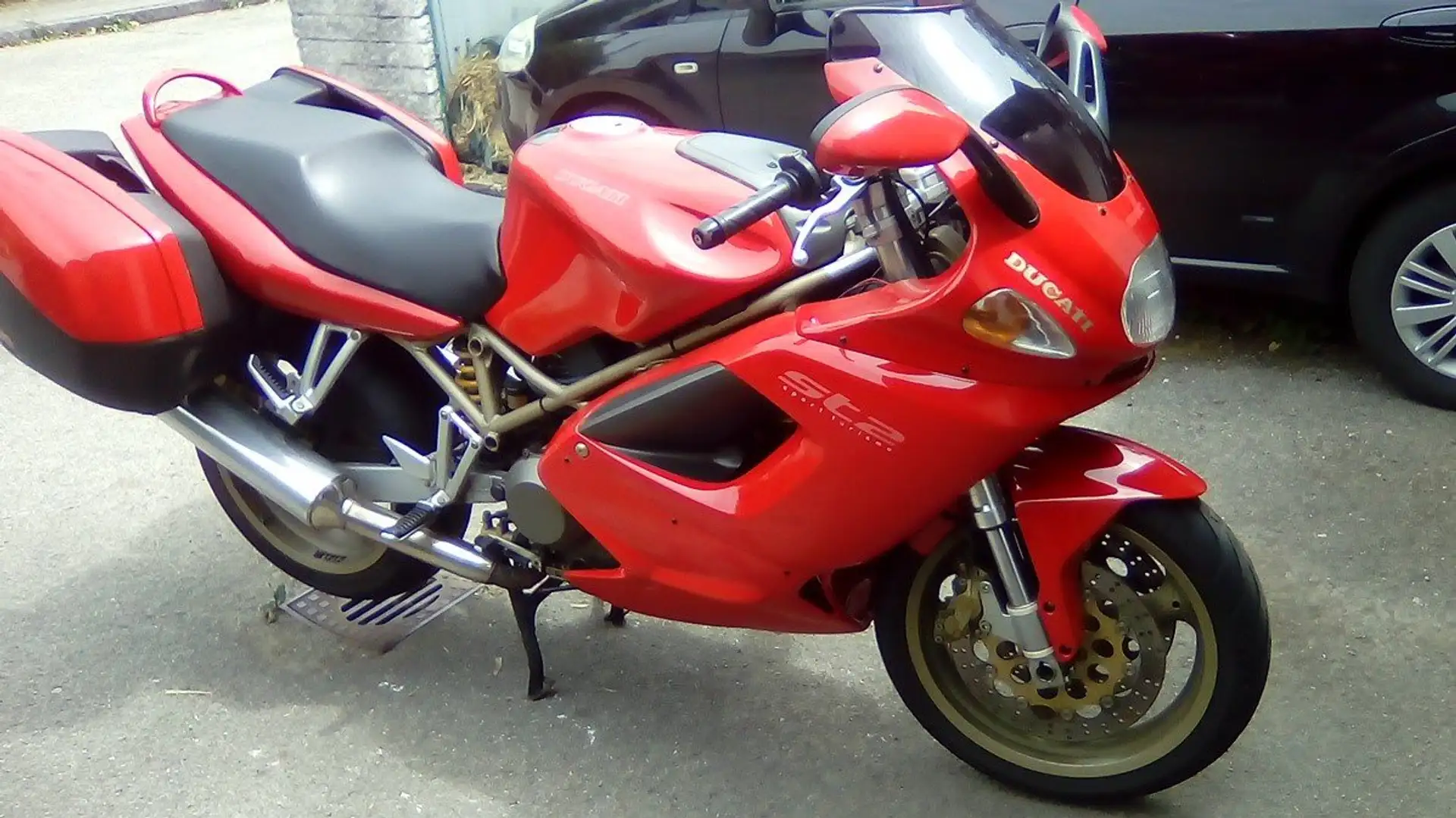 Ducati ST 2 Rood - 2