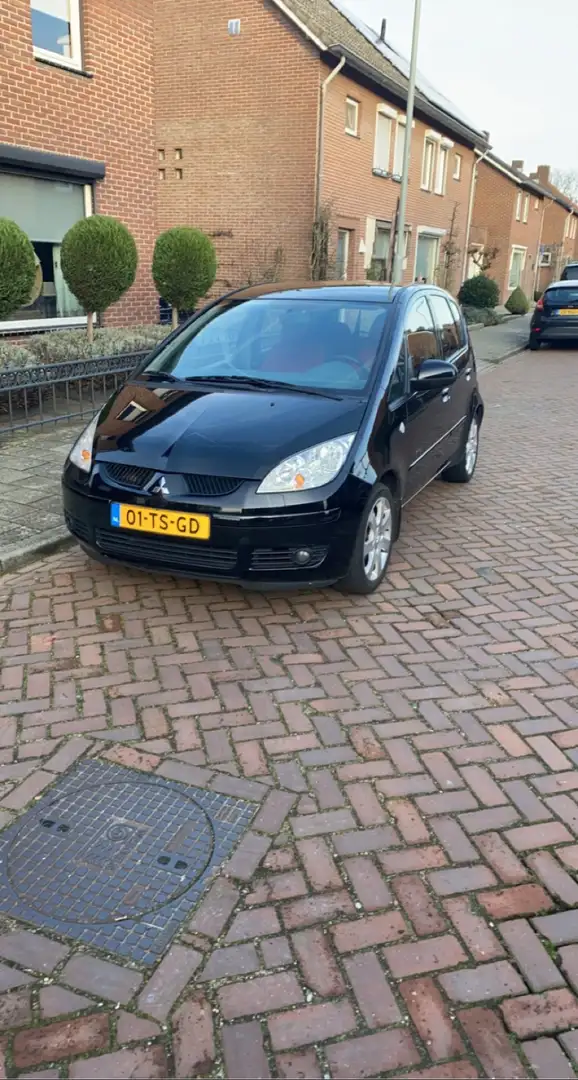 Mitsubishi Colt 1.3 Heartbeat Schwarz - 1