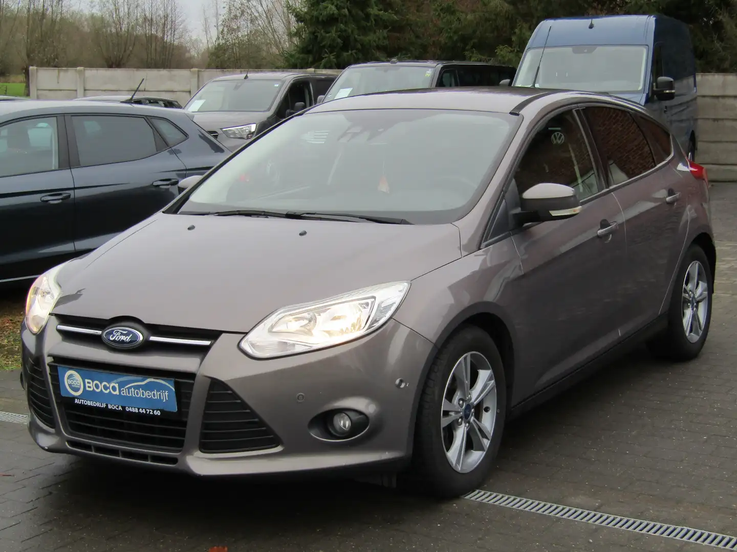 Ford Focus Focus 1.6 TDCi DPF Trend Gris - 1