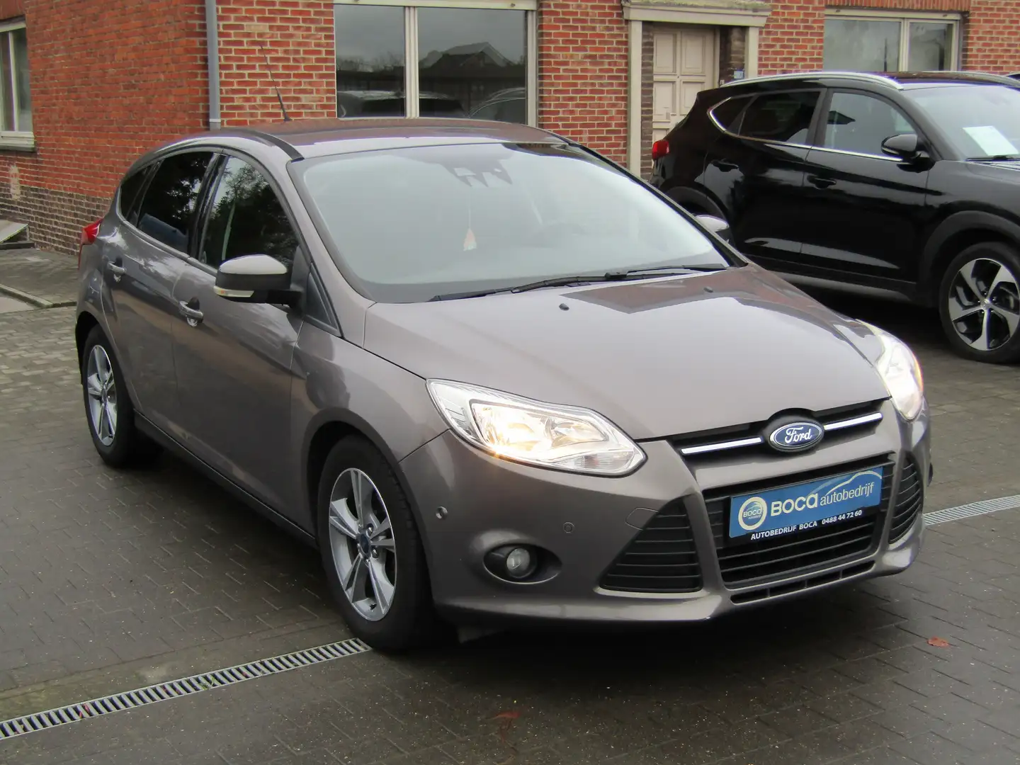 Ford Focus Focus 1.6 TDCi DPF Trend Gris - 2