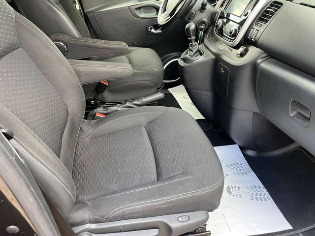 Opel Vivaro B 1.6 Bi Turbo 2-Hand LED Kamera 7-Sitze Lang - Bild 16