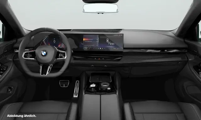 BMW 5 Series view 3