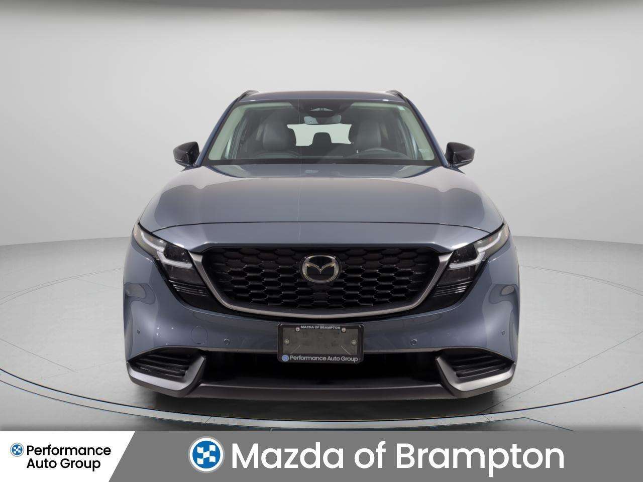 2026 Mazda CX-5 EXECUTIVE DEMO LOW KMS + NEW CAR RATES AVAILABLE — снимка 2