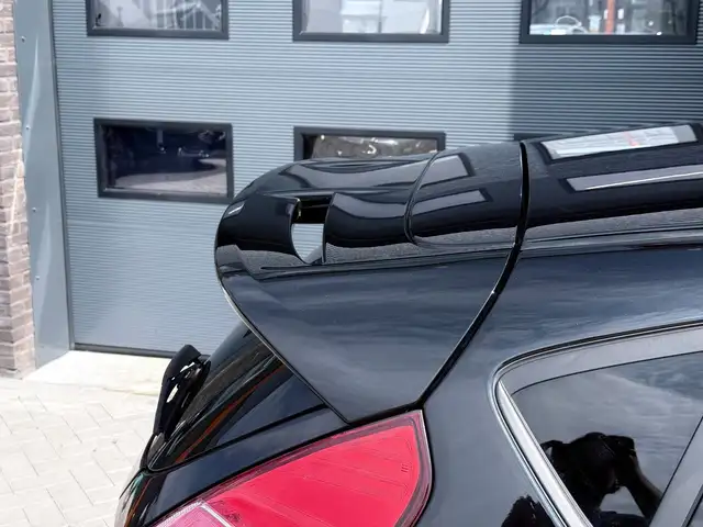 Ford Fiesta view 13