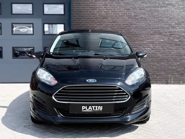 Ford Fiesta view 4
