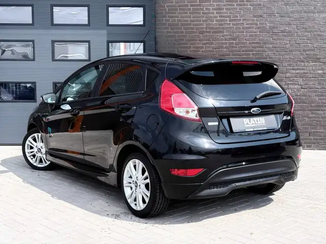 Ford Fiesta view 2