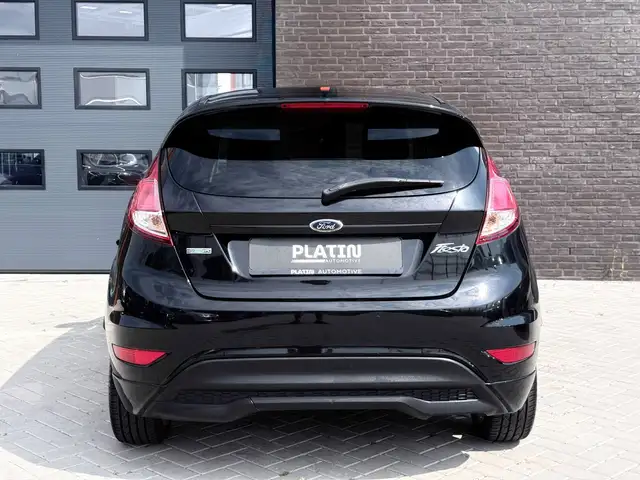 Ford Fiesta view 5