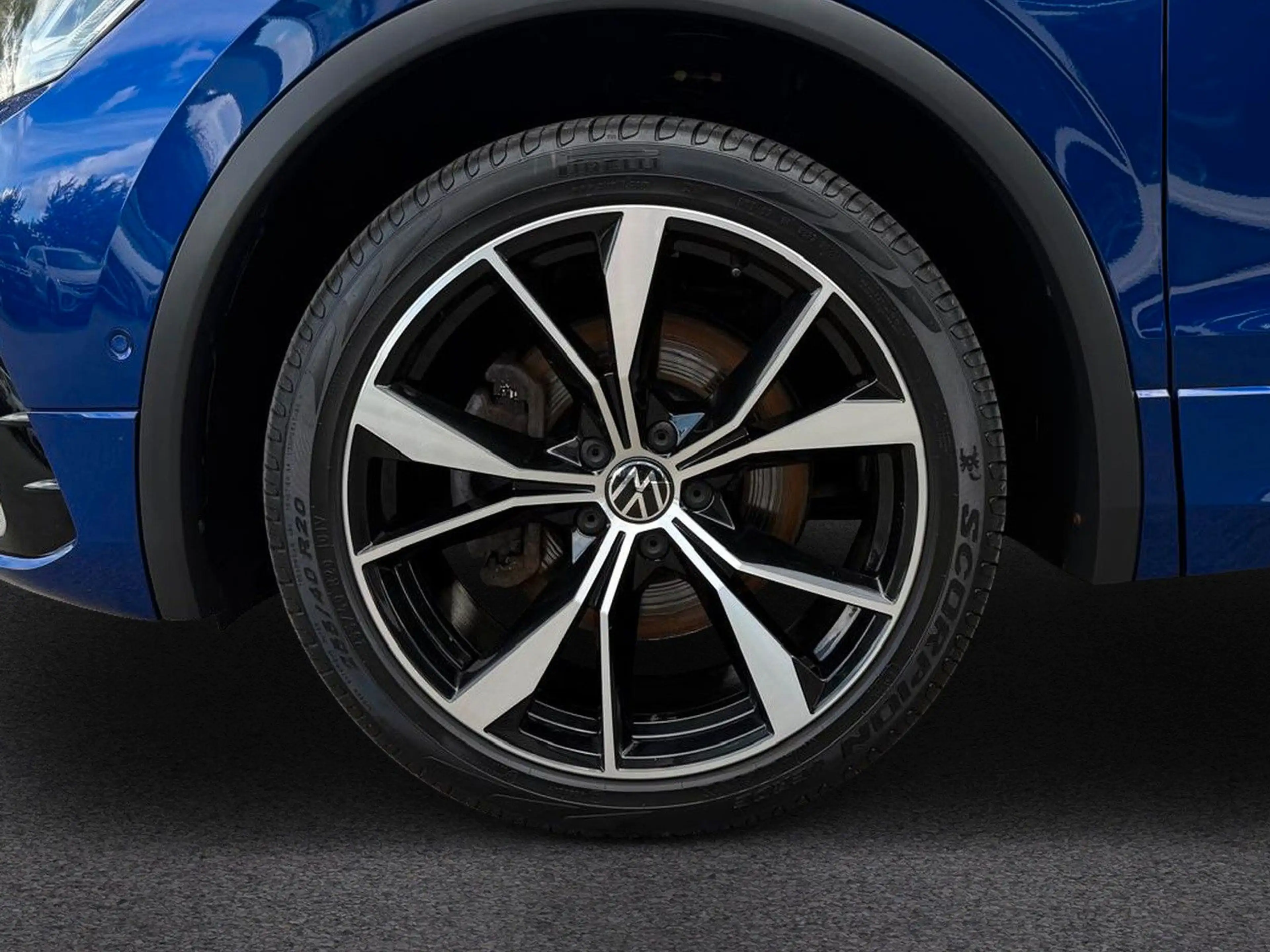 Volkswagen Tiguan R-Line 4Motion * 360° * HARMAN-KARDON * — photo 13