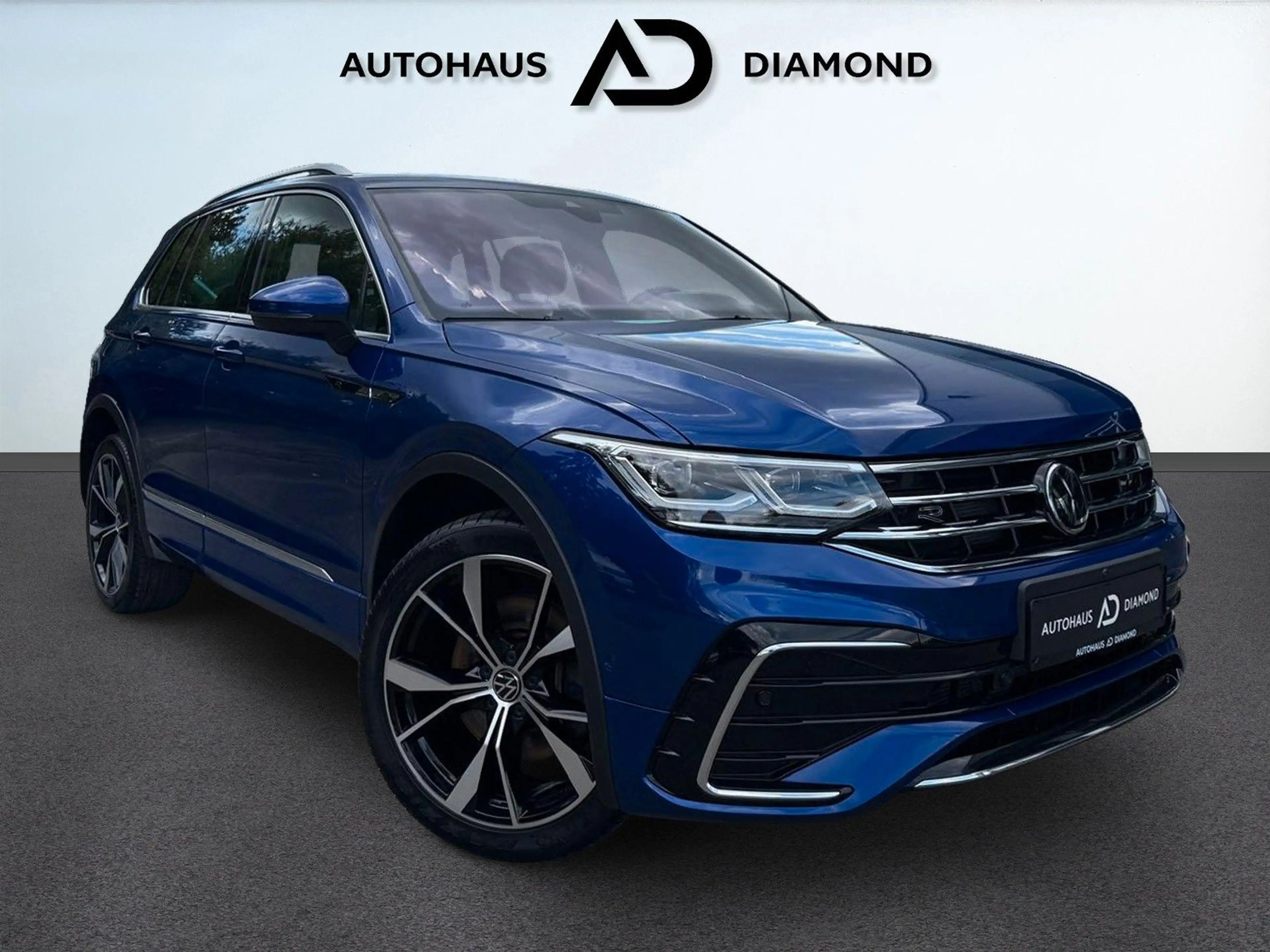 Volkswagen Tiguan R-Line 4Motion * 360° * HARMAN-KARDON *