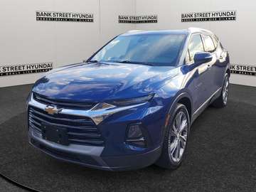 AWD 4dr Premier