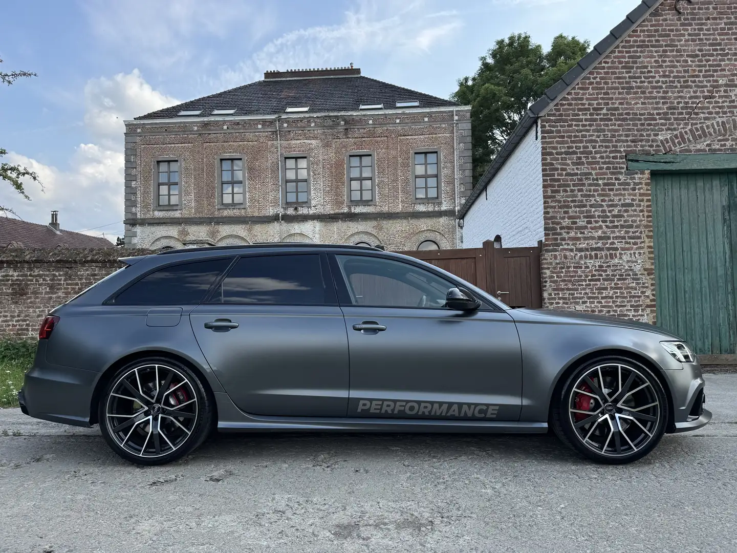 Audi RS6 RS6 4.0 V8 TFSI Quattro Performance *UTILITAIRE* Grijs - 2