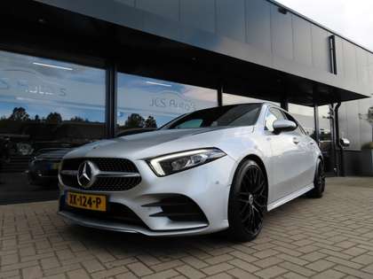 Mercedes-Benz A 180 180 Business Solution AMG Aut. Pano 19 Inch 2019