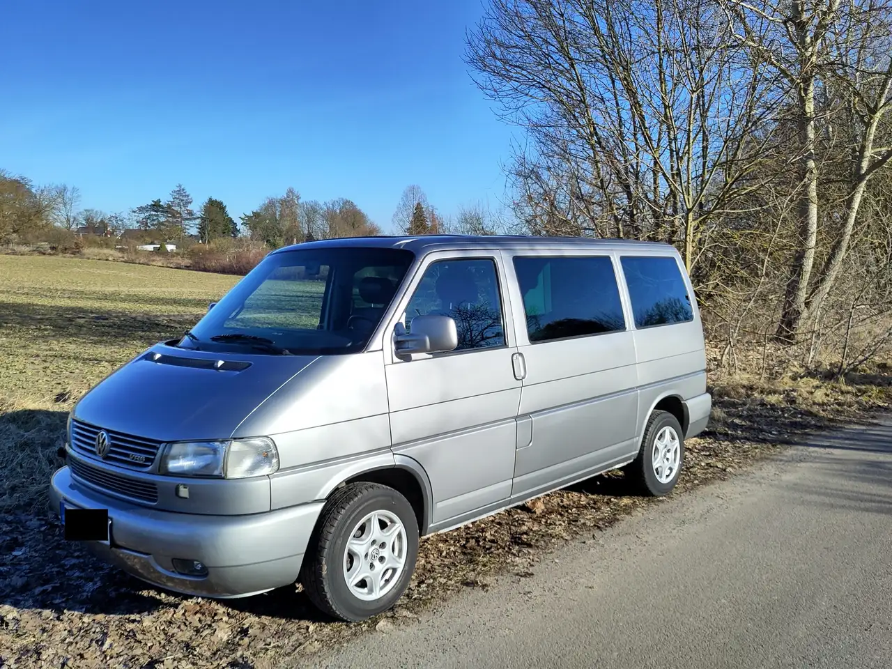 Volkswagen T4 Multivan T4/MULTIVAN/CARAVELLE VR6 7DC UL3 Autm., foto 1