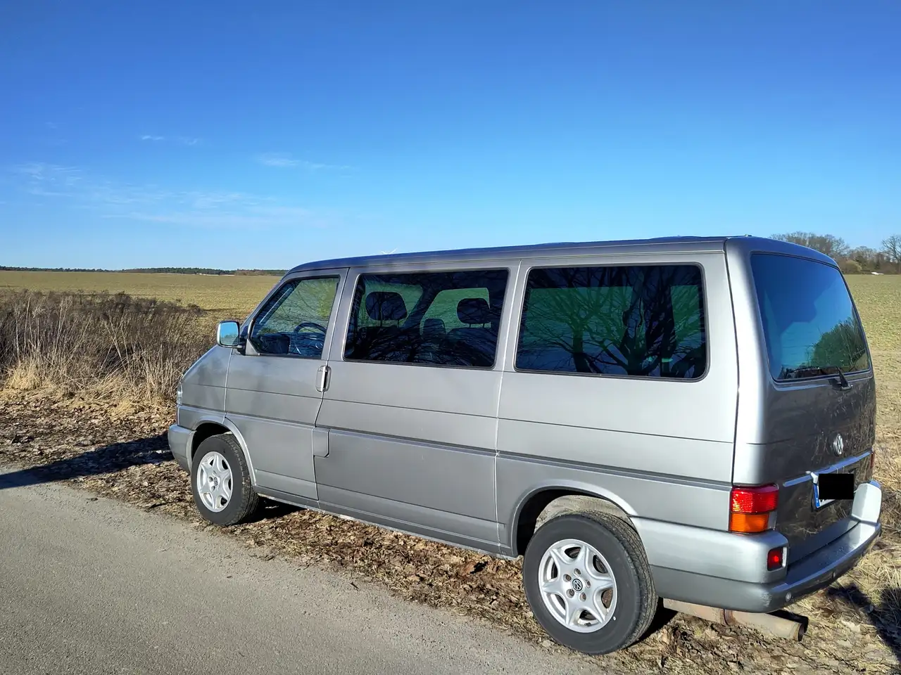 Volkswagen T4 Multivan T4/MULTIVAN/CARAVELLE VR6 7DC UL3 Autm., foto 3