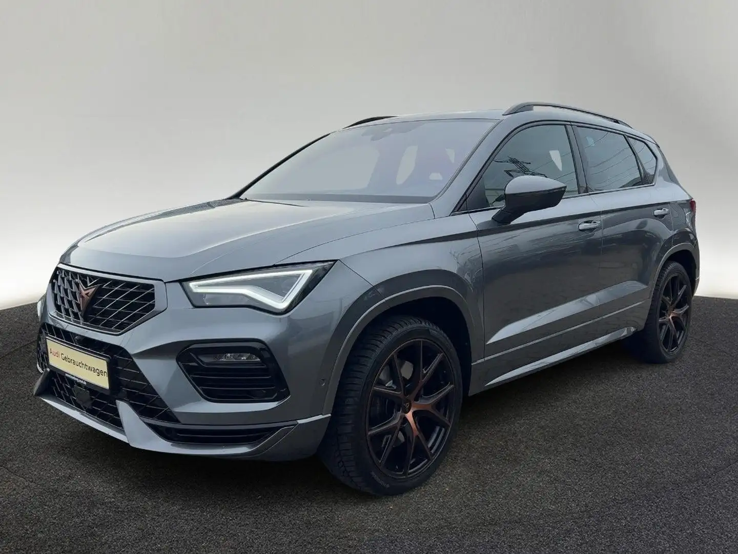 CUPRA Ateca VZ 2.0 TSI 4Drive DSG Pano AHK Beats Grau - 2