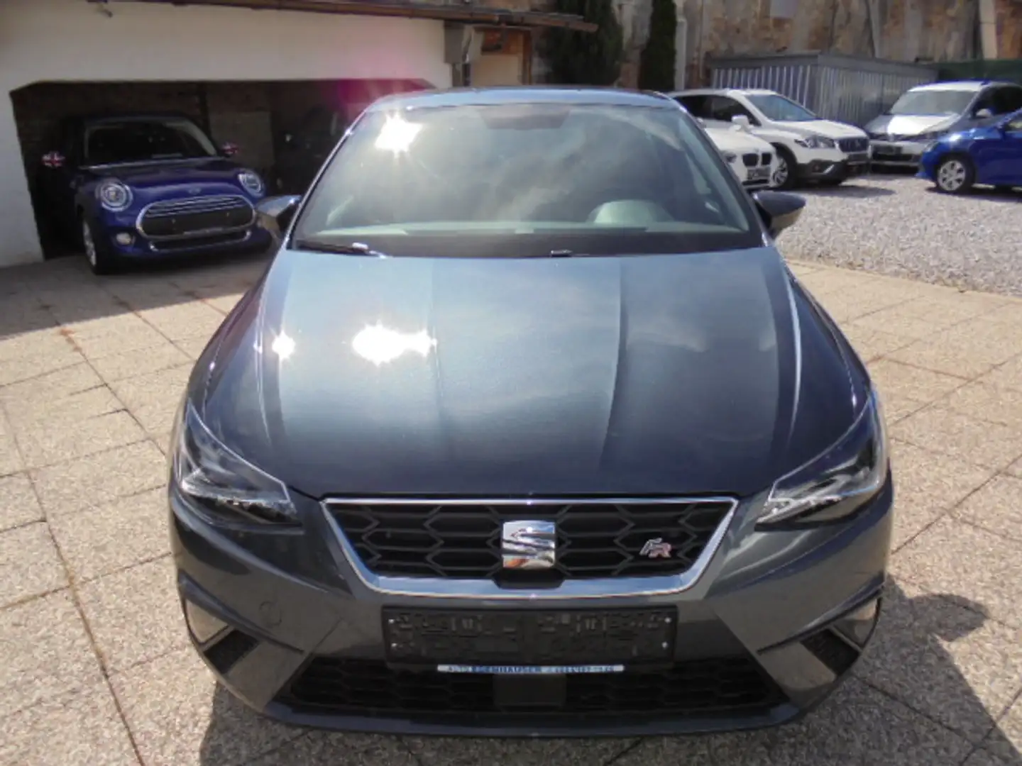SEAT Ibiza FR Grau - 2