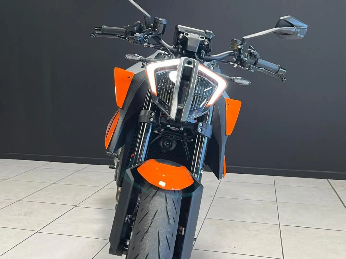 KTM 1290 Super Duke R Tech et Track Pack Or - 2