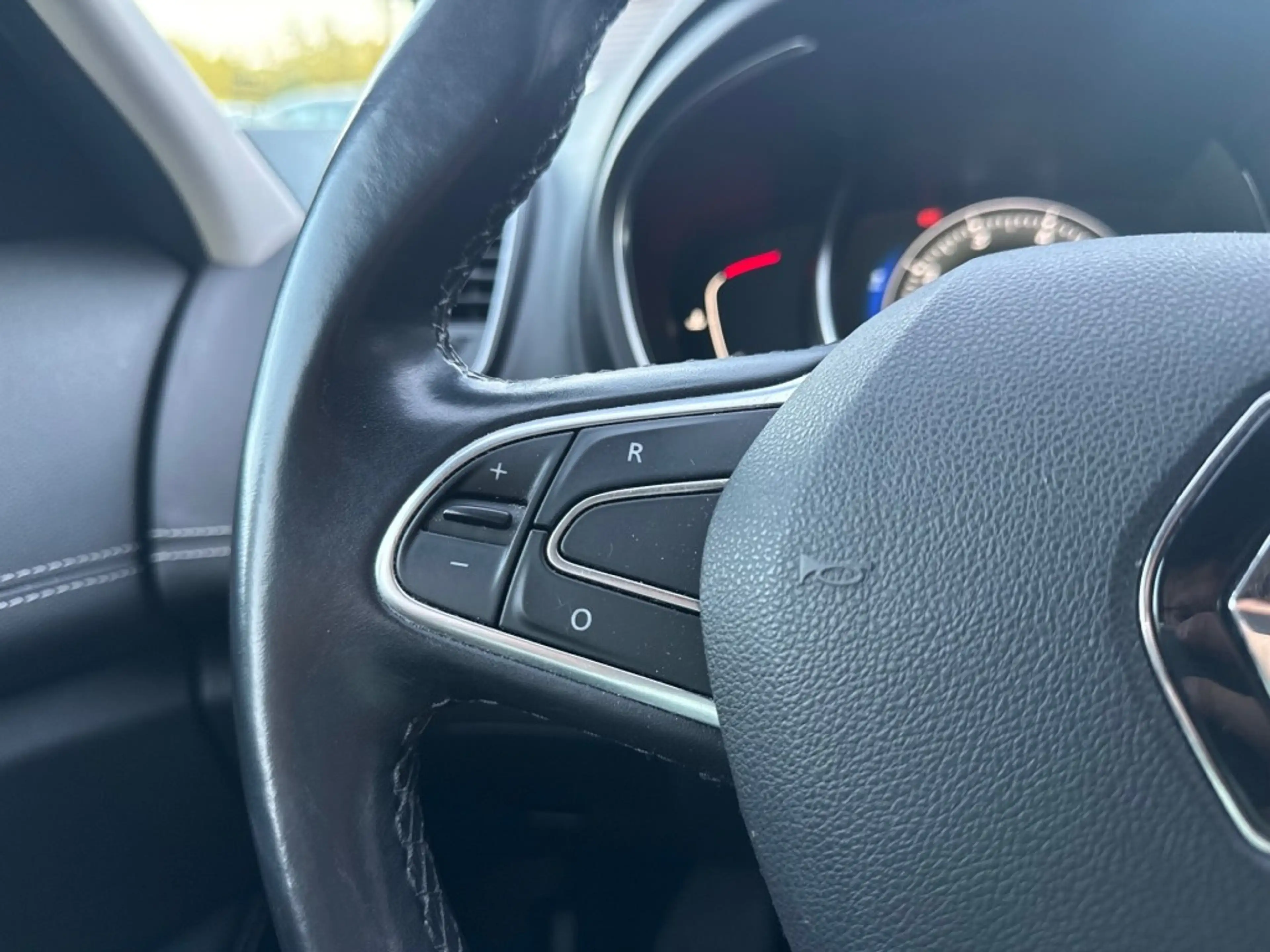 Renault Grand Scenic 1.2 TCE BOSE 130pk Orig. NL/Bose Sound/Camera/Trek — photo 29