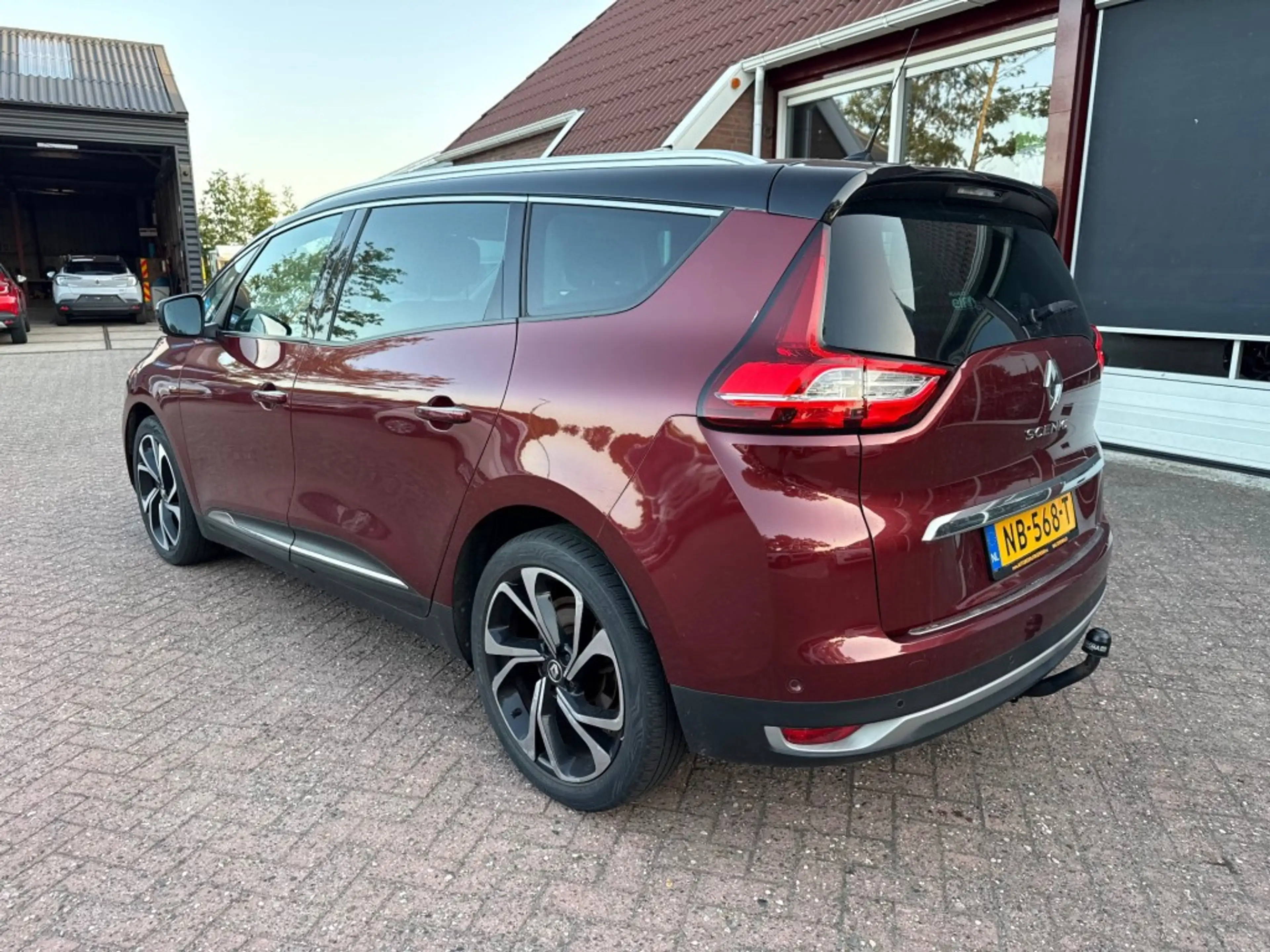 Renault Grand Scenic 1.2 TCE BOSE 130pk Orig. NL/Bose Sound/Camera/Trek — photo 9