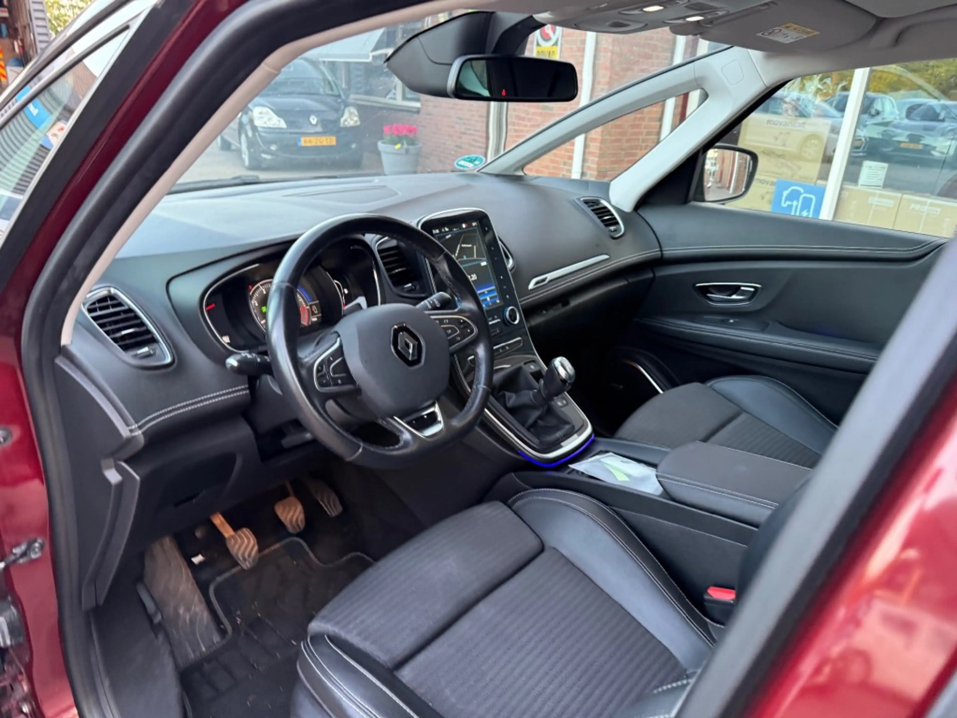 Renault Grand Scenic 1.2 TCE BOSE 130pk Orig. NL/Bose Sound/Camera/Trek — photo 24