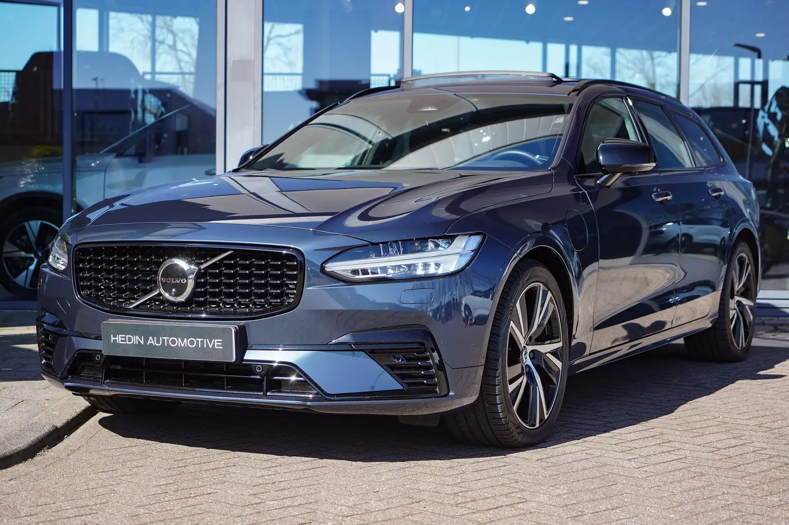 Volvo V90 2.0 T6 Plug-in hybrid AWD Ultimate Dark | Long Ran Azul - 1