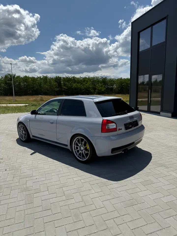 Audi S3 1.8 Turbo, foto 3