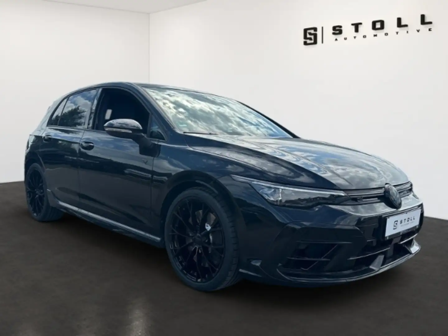Volkswagen Golf R VIII 2.0 TSI Black Edition R-Perf.AGA+Leder+Pano++ Schwarz - 2
