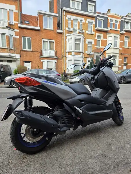 Yamaha X-Max 125 - foto 6