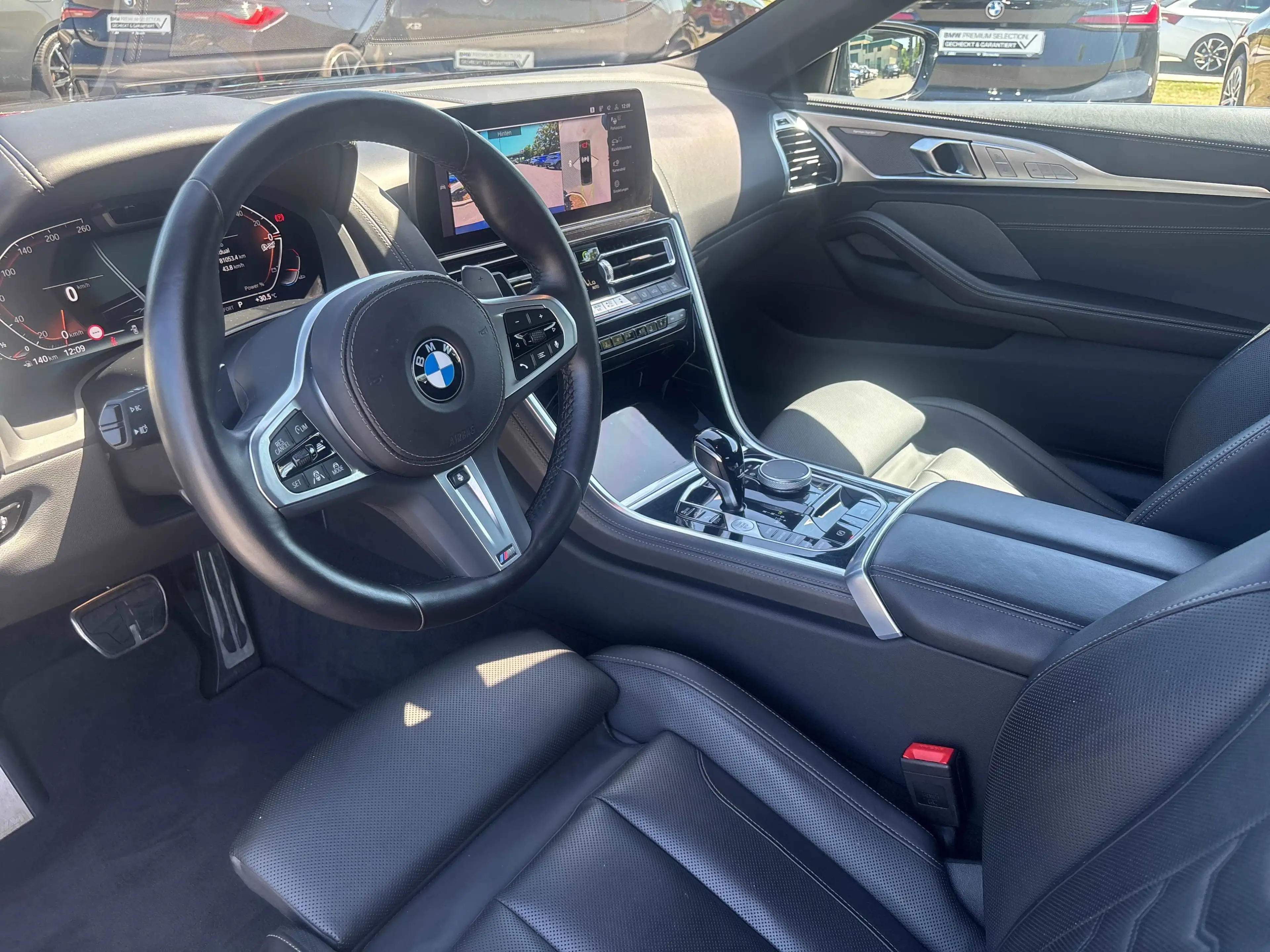BMW 840 i Cabrio — photo 18