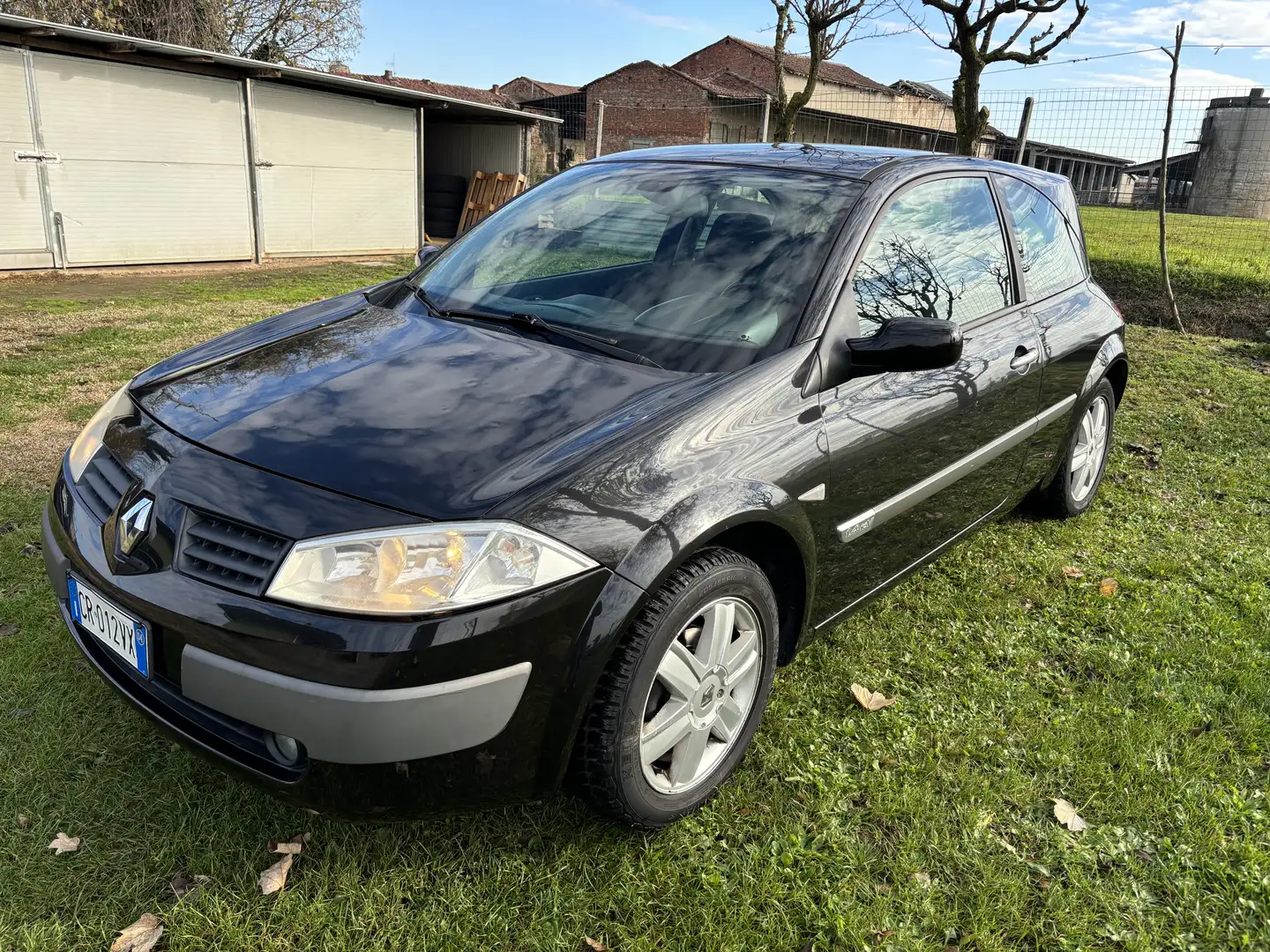 Renault Megane 3p 1.4 16v Luxe Dynamique - 1