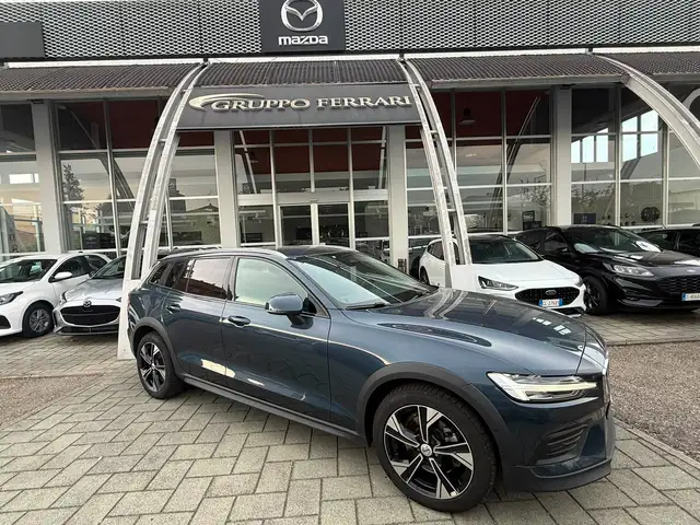 Volvo V60 Cross Country