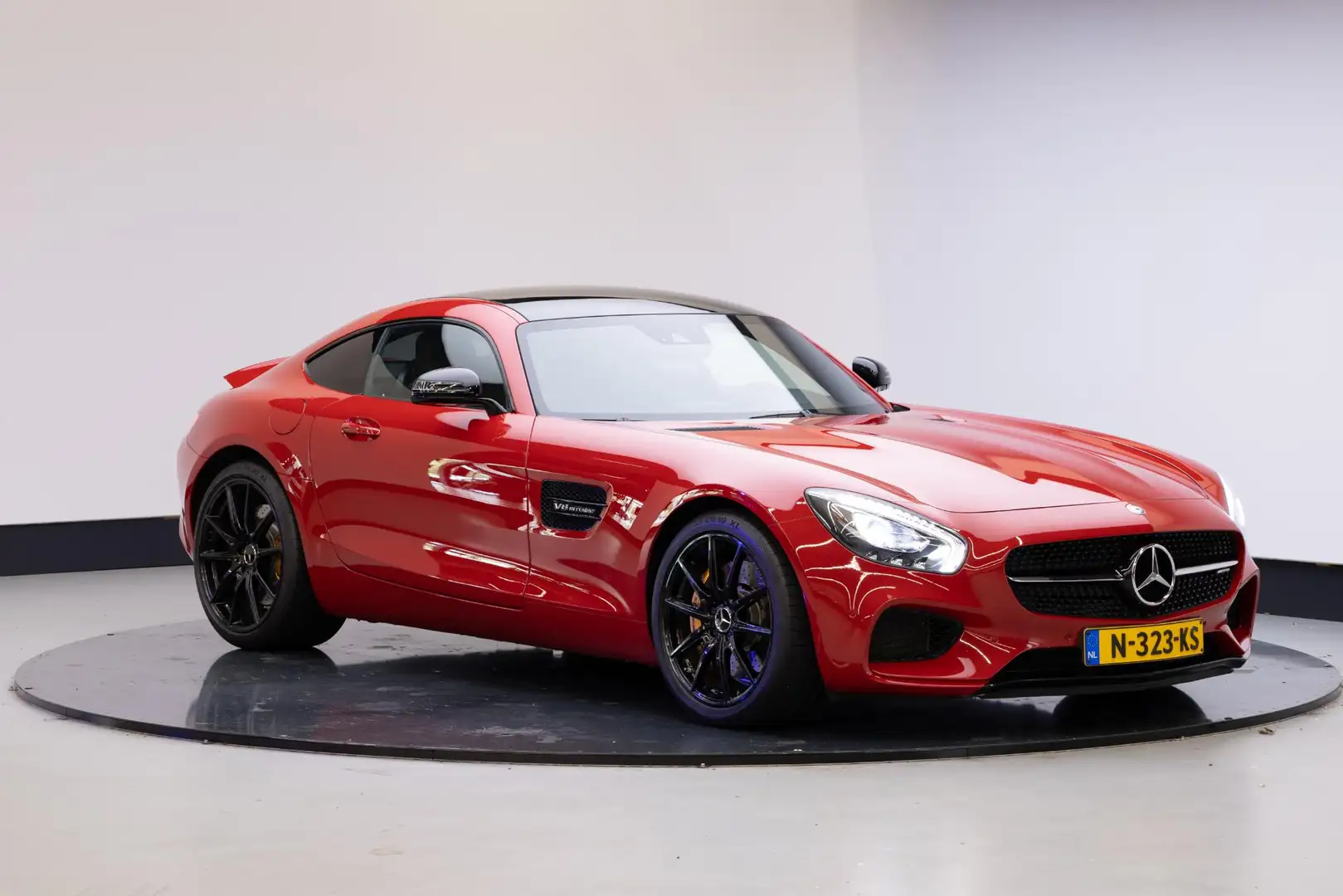 Mercedes-Benz AMG GT 4.0 | Panoramadak | Nightpakket | Sportuitlaat | Rood - 1