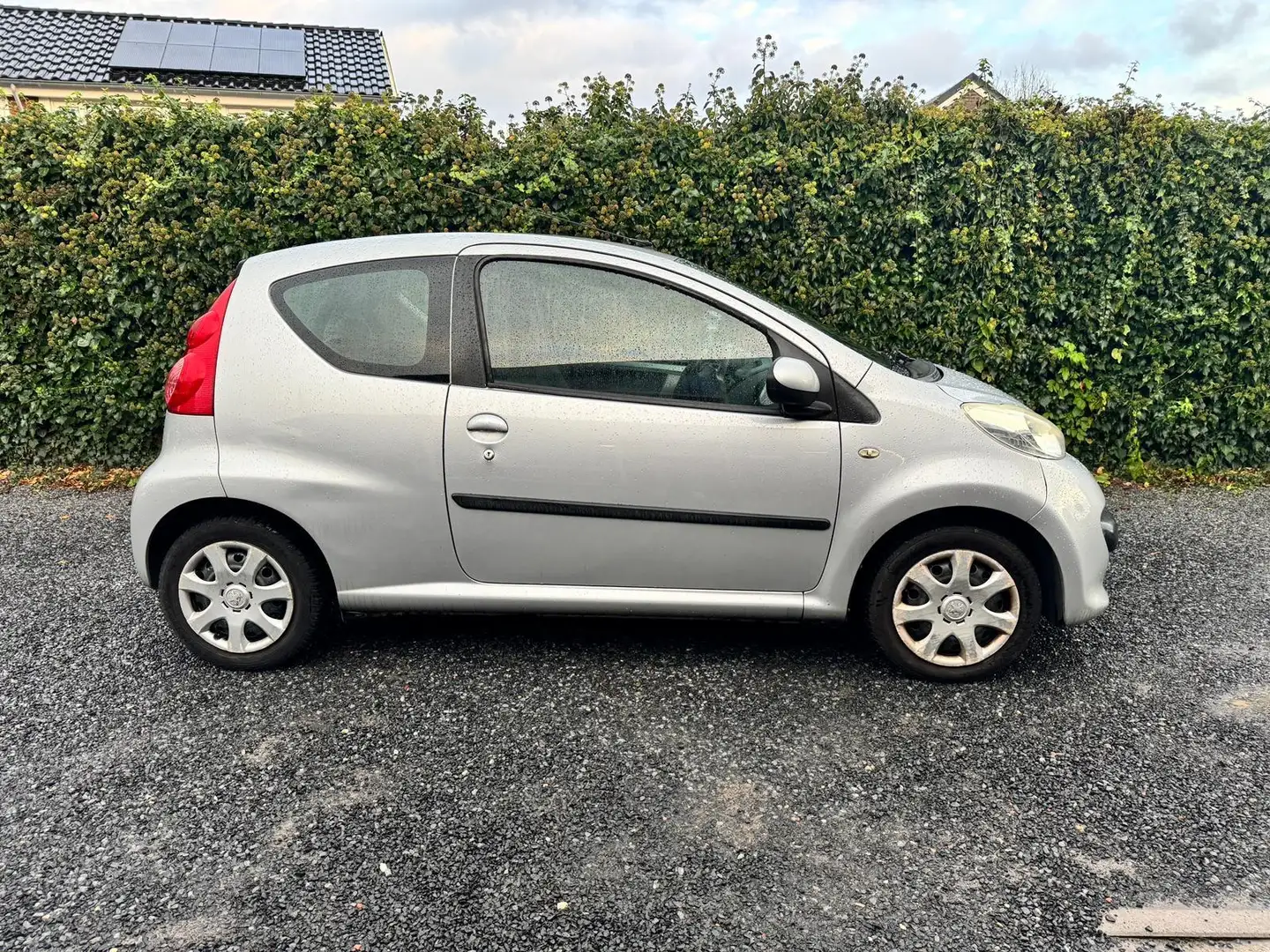 Peugeot 107 1.0-12V XS | Airco | Elekt. Ramen | APK tot 26-01- Grijs - 2