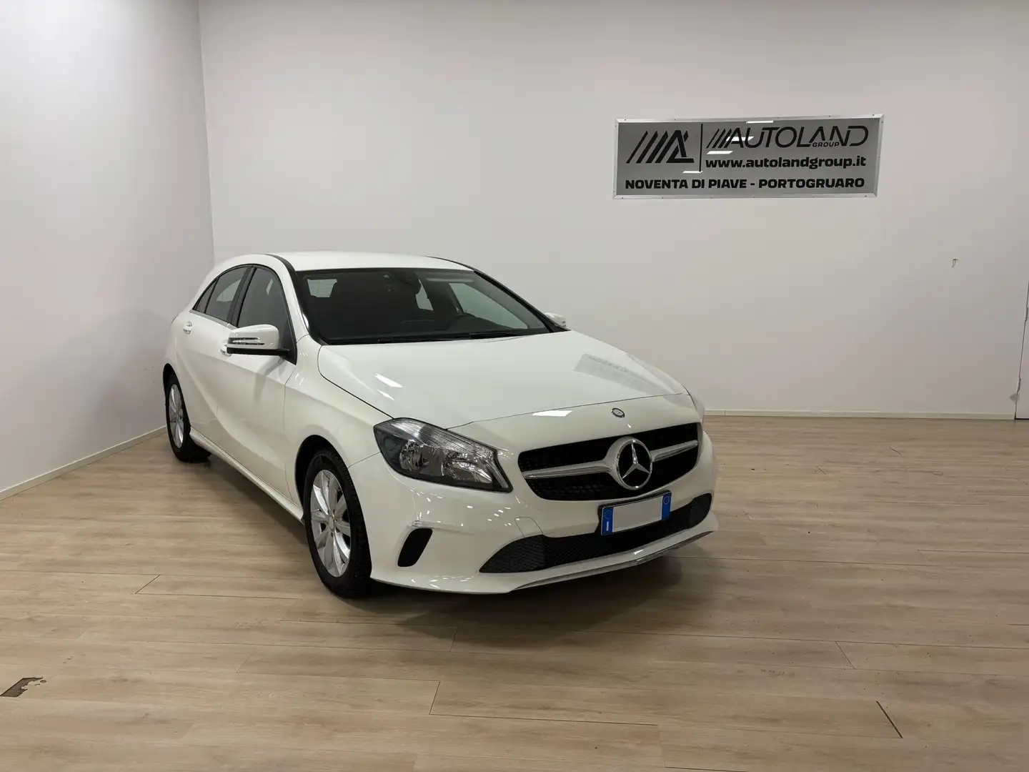 Mercedes-Benz A 160 Classe A - W176 Business ***NEOPATENTATI*** Bianco - 1