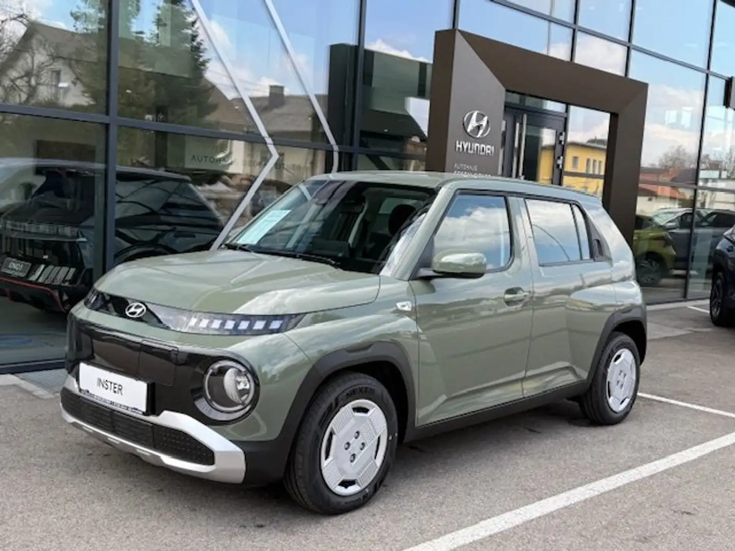 Hyundai Inster Smart Line 49kWh r5s42 P1-O1 Grün - 2