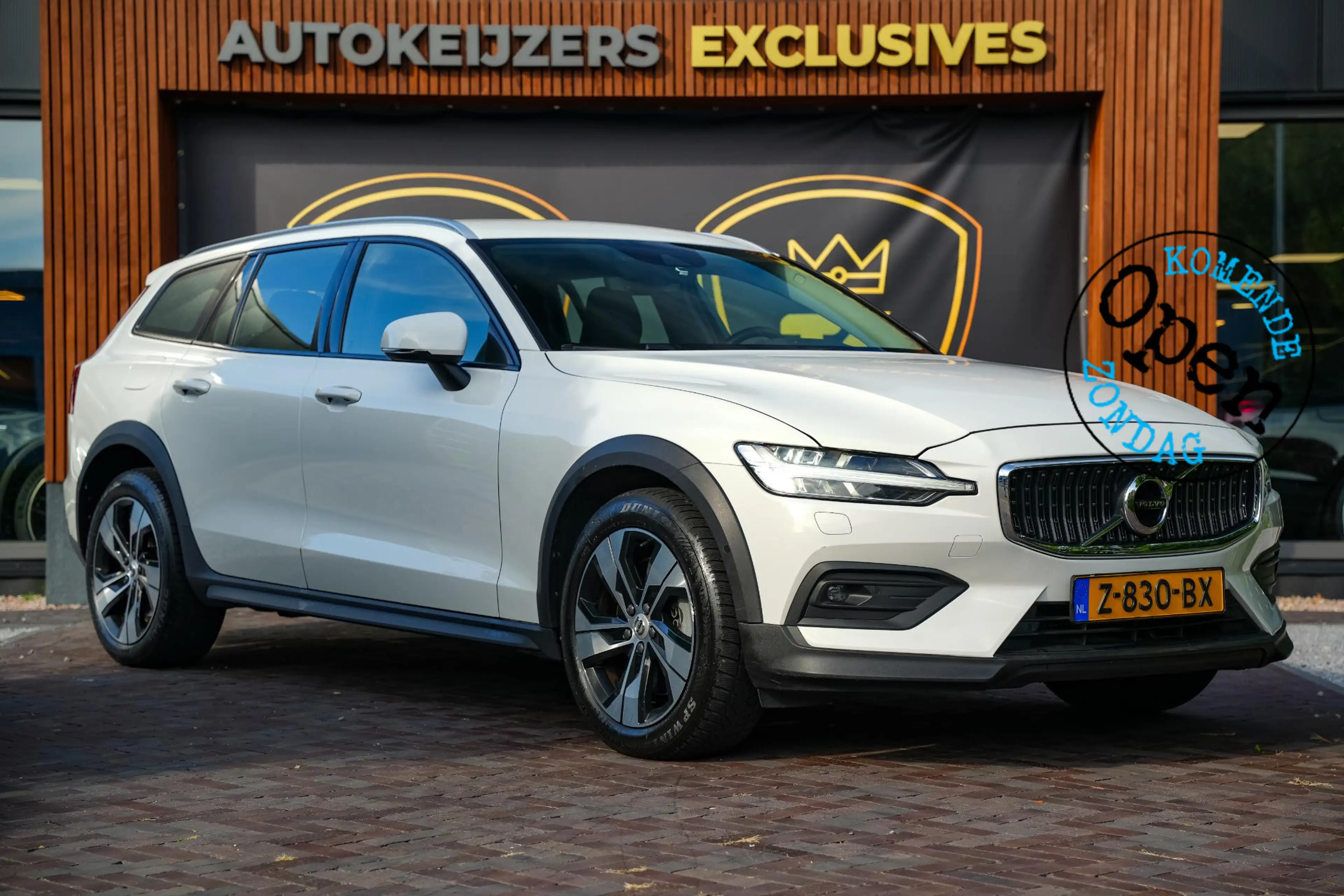 Volvo V60 Cross Country 2.0 B5 AWD Pro Adaptieve Cruise Keyless Memory 18'