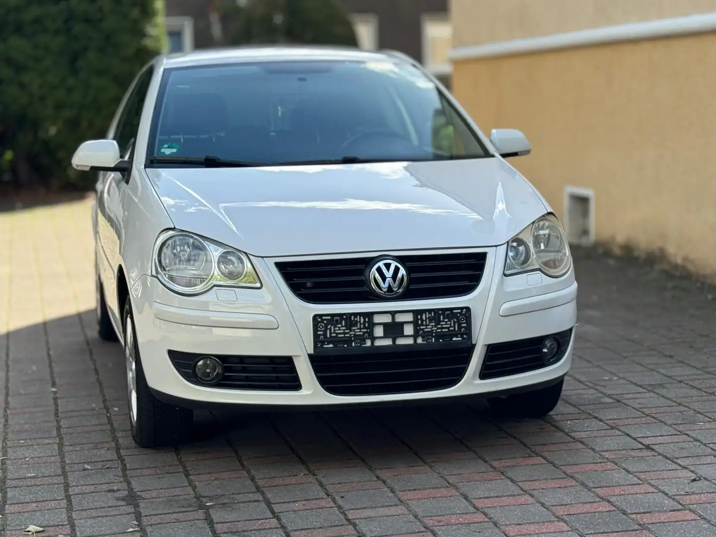 Volkswagen Polo United Klima Alu SHZ PDC EFH ALLWETTER Weiß - 1