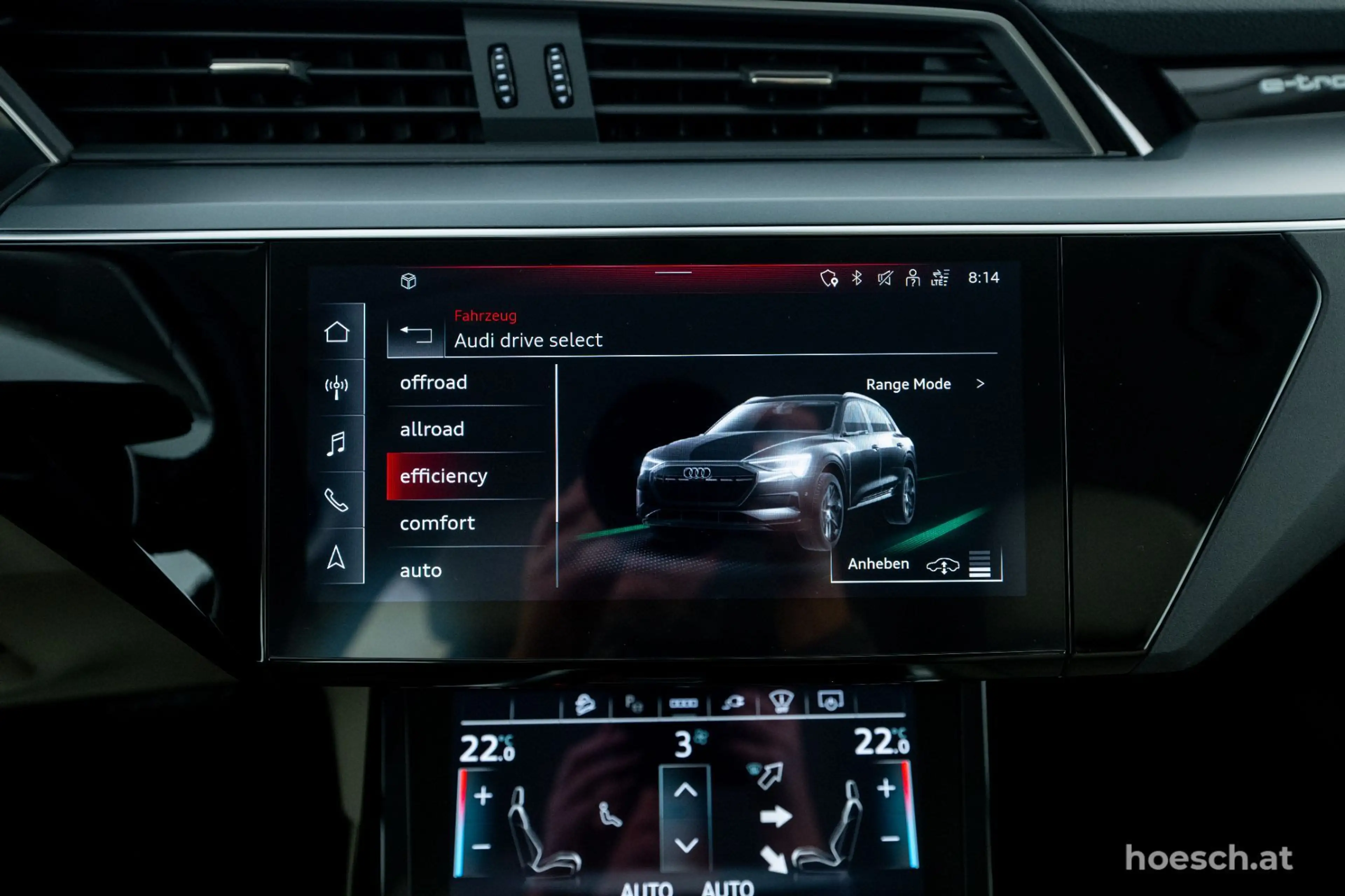 Audi e-tron 55 quattro HEAD-UP LEDER ACC -64% — photo 14