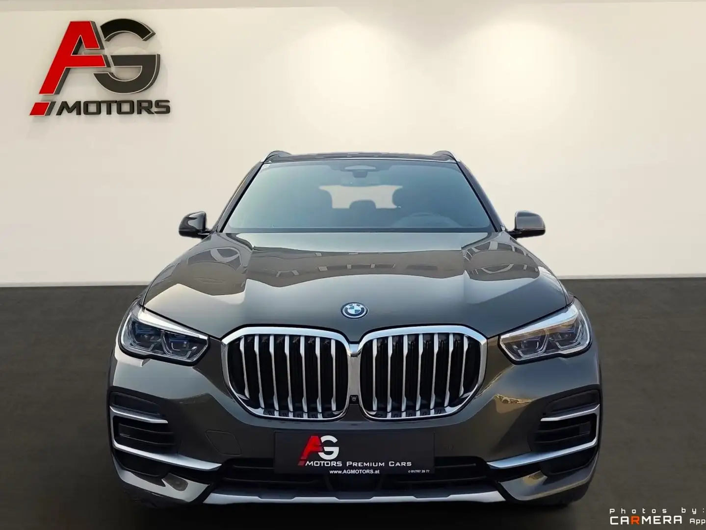 BMW X5 xDrive45e PHEV Aut./AHK/Pano/SHZ/HUD/DrivingAssis Grau - 2