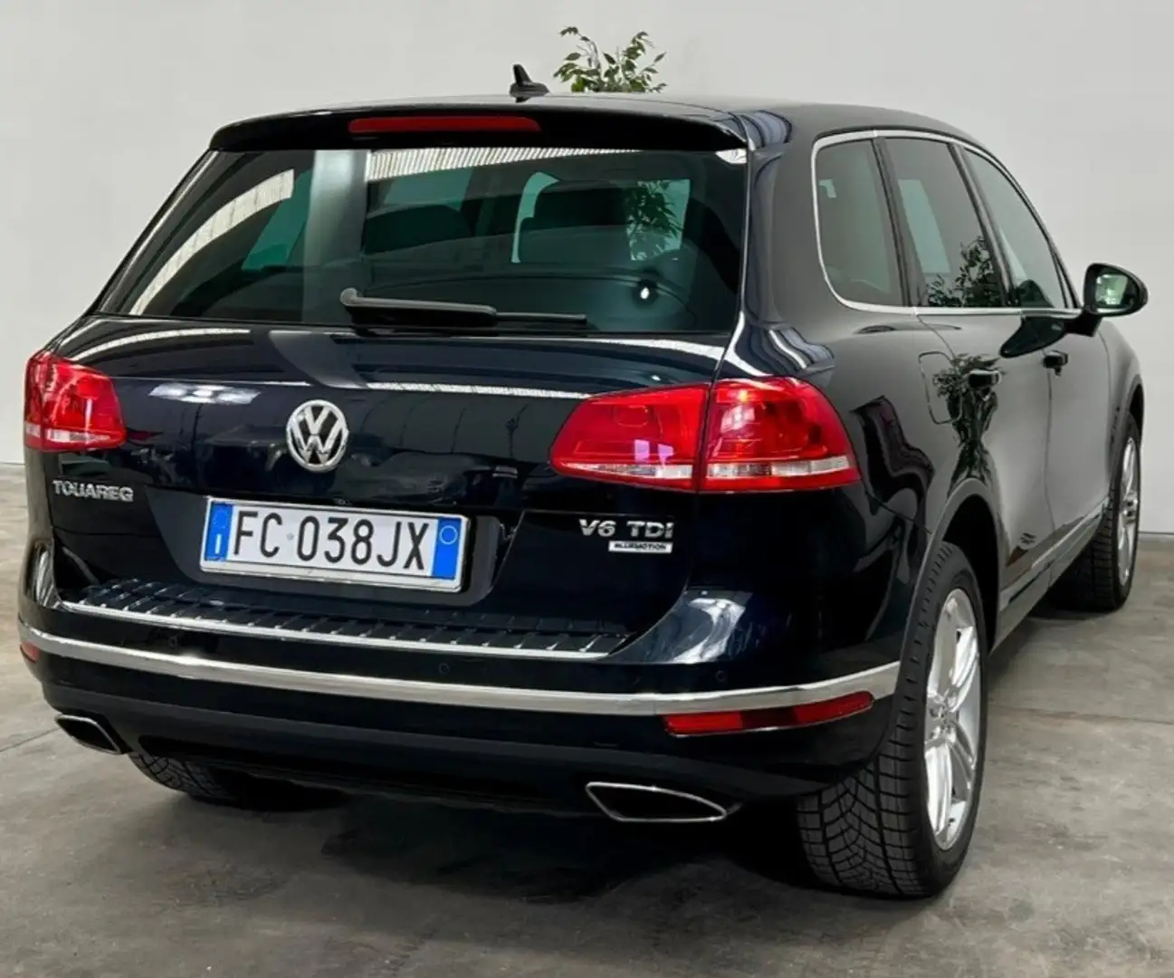 Volkswagen Touareg 3.0 V6 tdi 204cv tiptronic - 1