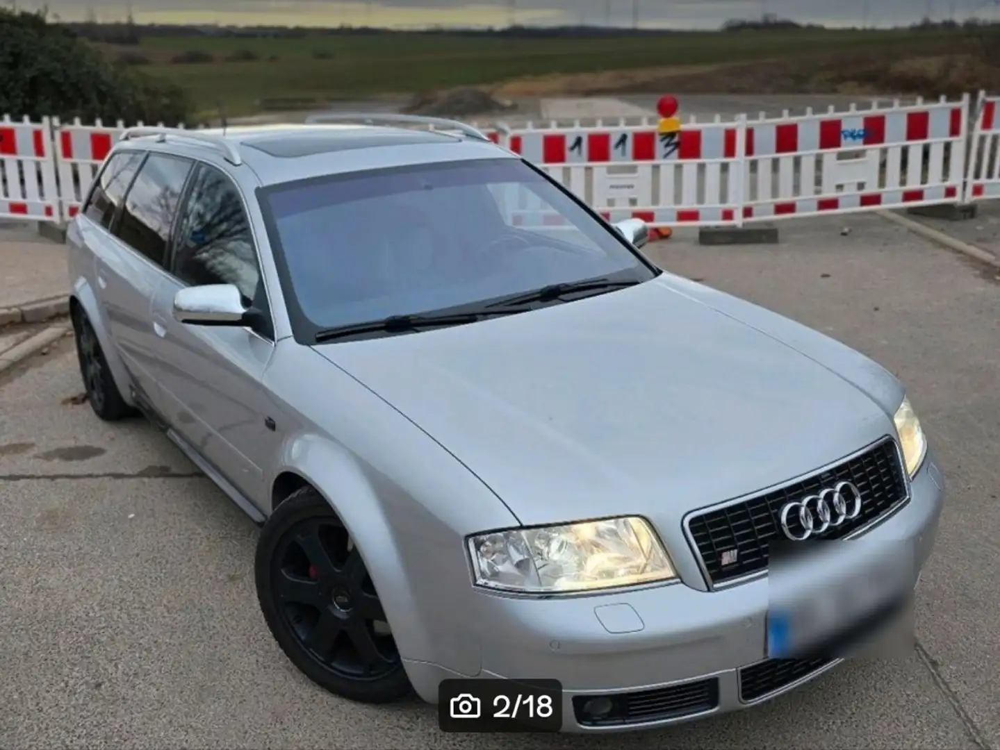 Audi A6 Audi S6 4B C5 Avant (kein A6 V8) Srebrny - 1