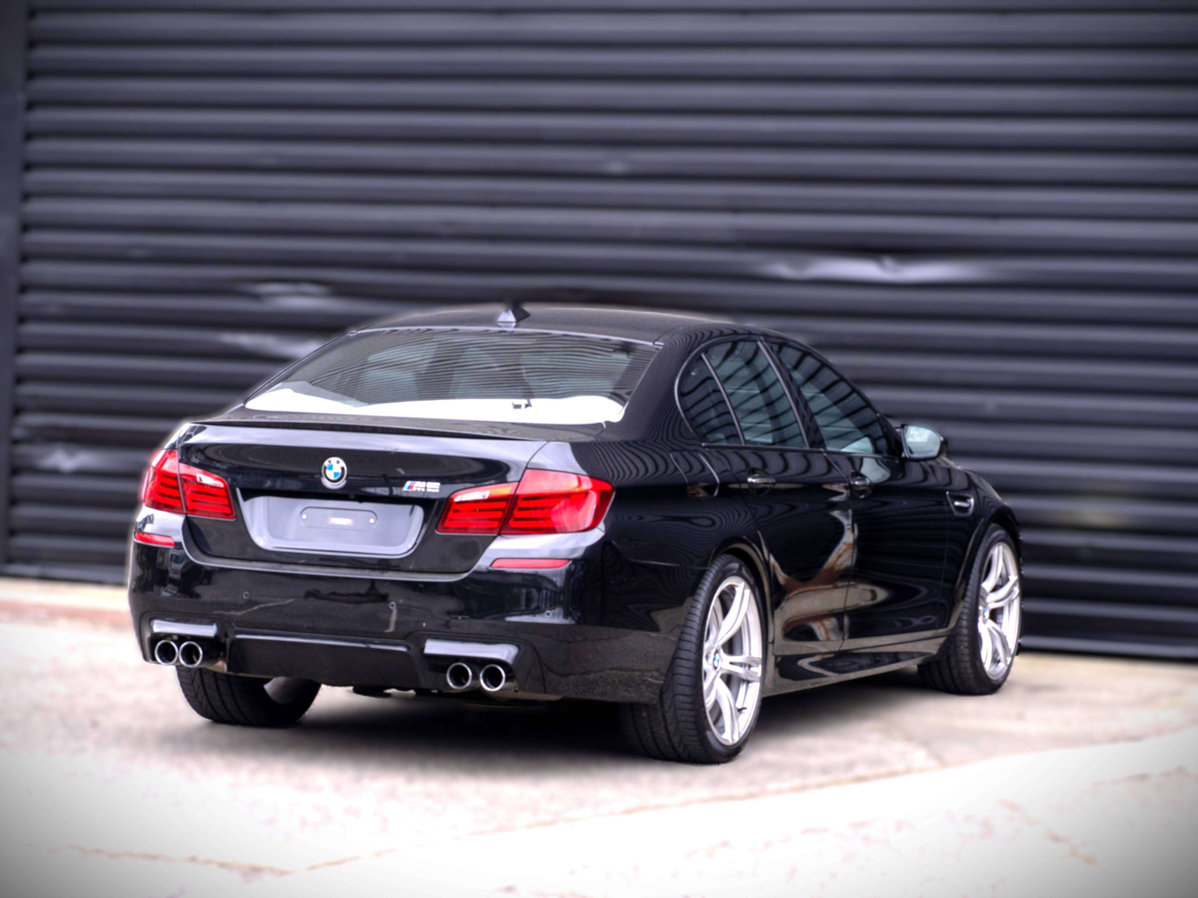 2013 BMW M5 Sedan