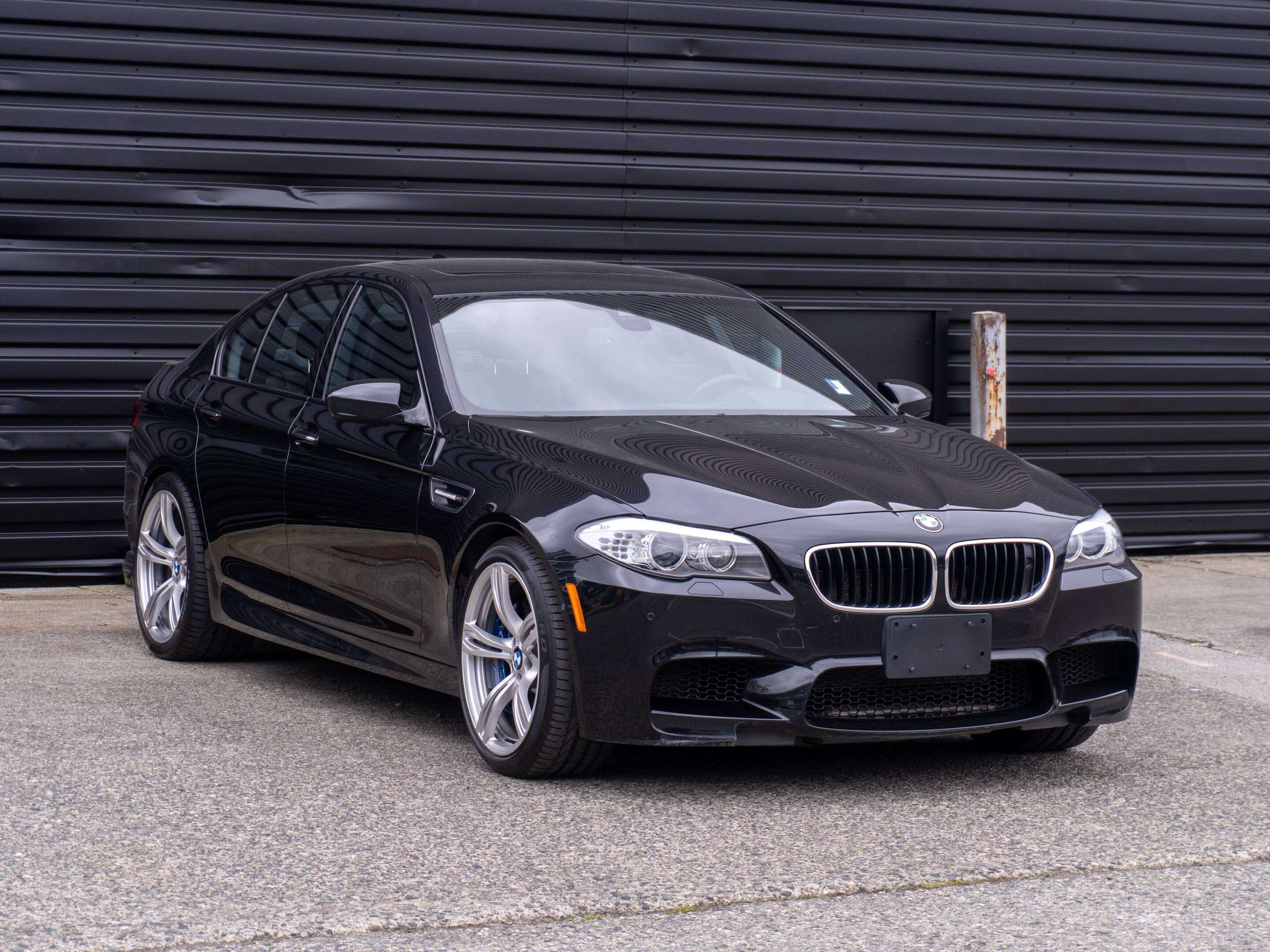 2013 BMW M5 RWD